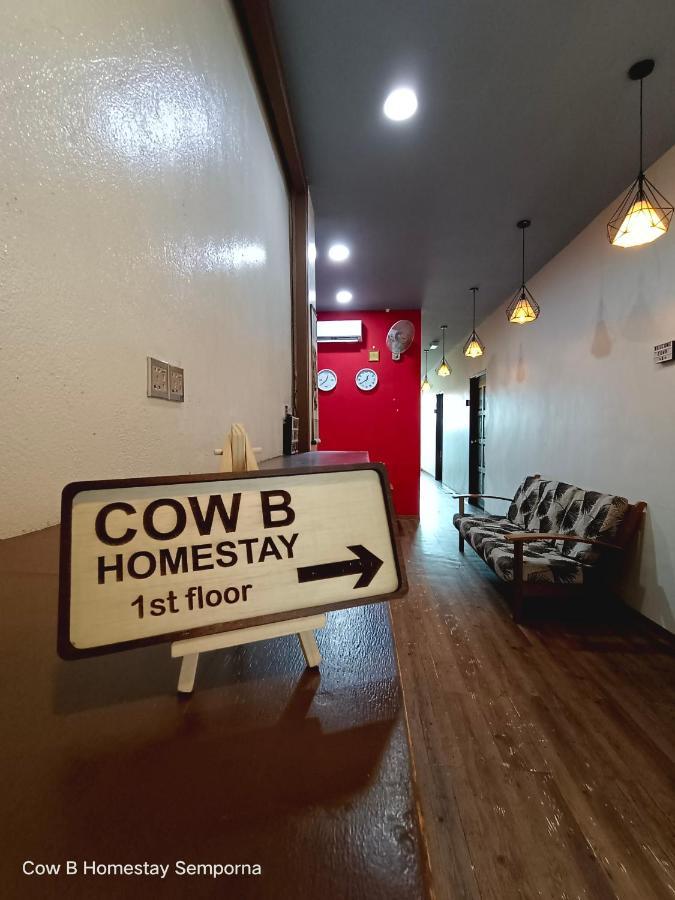 Cow B Homestay 城景 Semporna Exterior foto